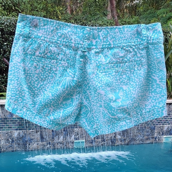 Lilly Pulitzer Coastal Cocktail Aqua Reef Dot Walsh Shorts 2" Inseam Womens Sz 0 - Picture 3 of 6